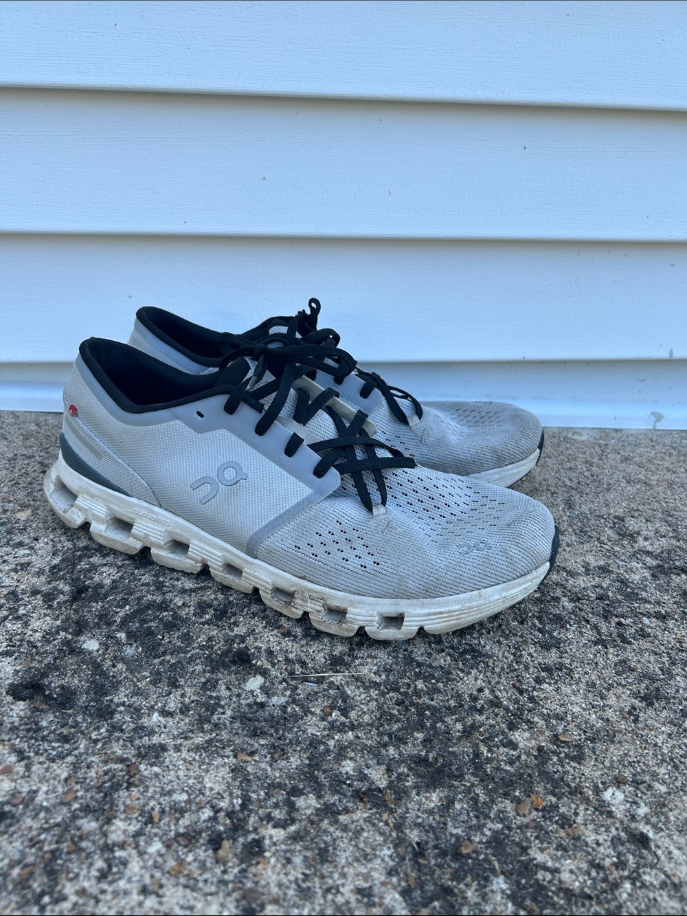 On Running Men's Cloud 5 Sneakers in Light Gray with Black Details